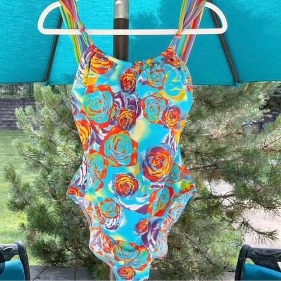 Gideon Oberson Other - Gideon Oberon Floral One-Piece Swimsuit - Multicolor